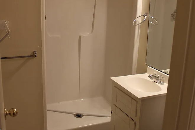 bathroom - Chalet Apartments