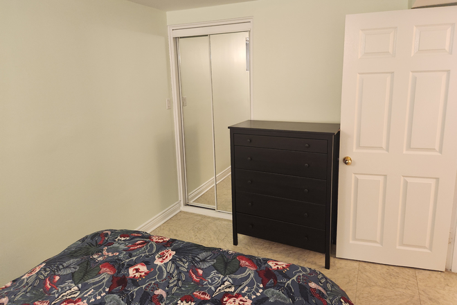 Bedroom - 1 Furnished Bedroom steps from Broadview TTC, internet, laundry, utilities included. Apartments