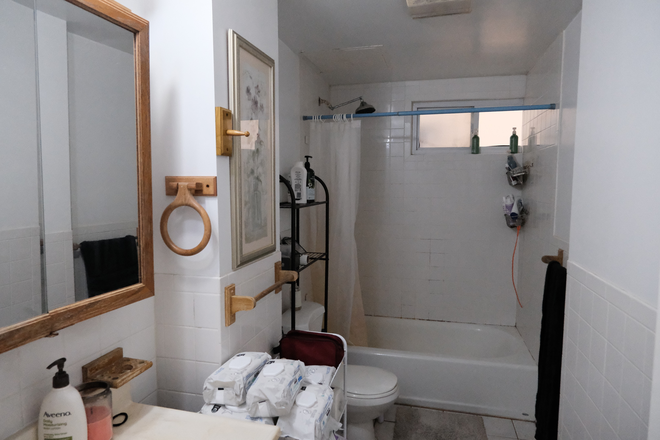 Bathroom - Sublet Room for Rent near MIT and Harvard Apartments