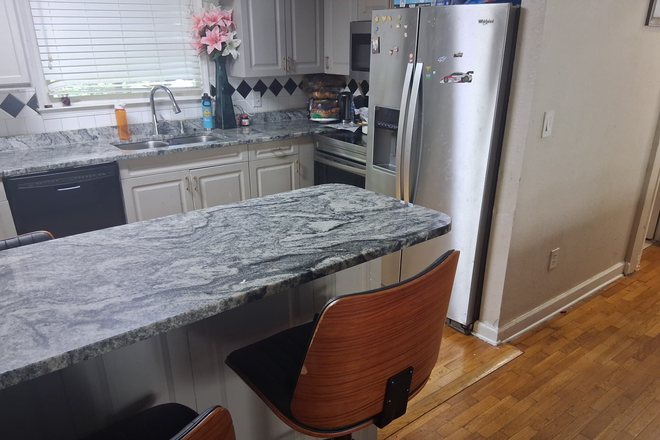 Kitchen - 1st level Condo with Private deck in Convenient Location for CDC, Emory, Down Town Decatur, Shopping