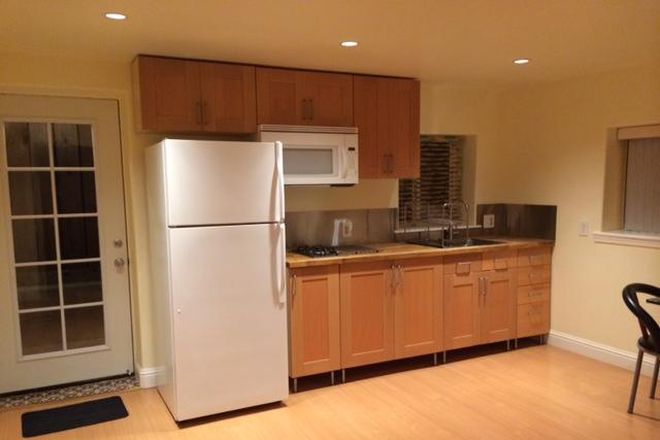 kitchen - Fully furnished 1BD/1BA In-Law. All Utilities Included.