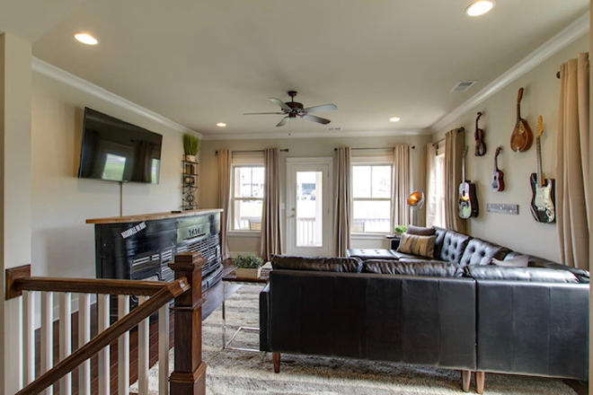 TV area - Southern Comfort Condo