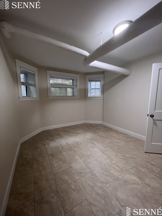 1 - Newly Renovated 1BR in Porter Sq, AC, Cooks Kitchen, Yard Apartments