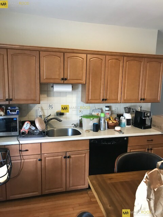 Kitchen - Brighton 3 Bed Foster St Apartments