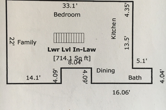 Floorplan - Large, renovated 1 bedroom with vintage charm in convenient and quiet neighborhood