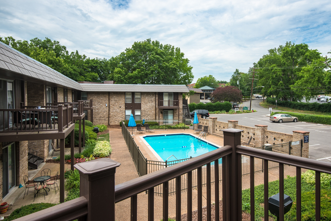 Deck Overlooking Nice Pool - 1 Bedroom-Whitland Place Condo-Just off of West End -Super Convenient to Vanderbilt
