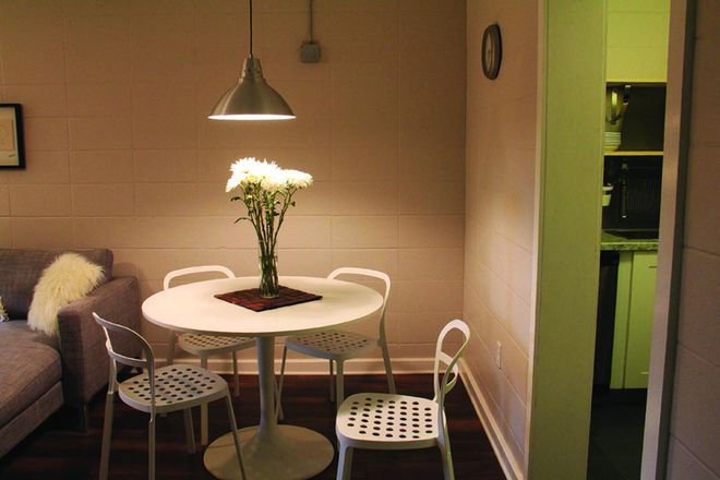 Living Area - 759 Apartments