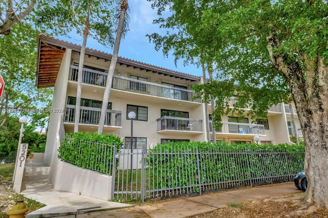 front - BEST VALUE, FEW RESIDENTS, SAFE, WALK TO UM, GATED, WATERFRONT Bldg.1,100 SQ FT Condo