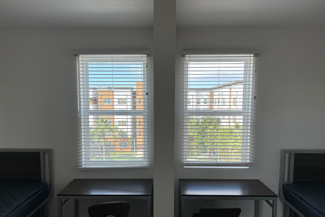 Outside view - Plaza Verde - 2 Bed/2 Bath Shared Bedroom