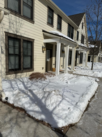 Outside street view - Summer sublet:2BR home for PU faculty/staff only-East Merwick Ct-Princeton