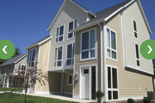 Outside view - South Campus Commons Townhome