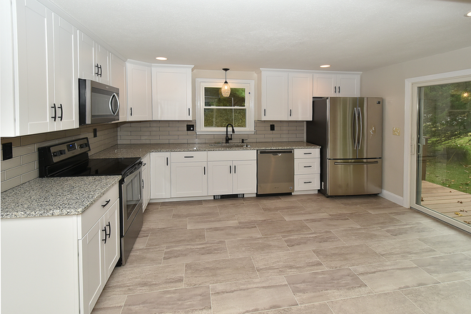 Kitchen - 54 Pinney Hill House