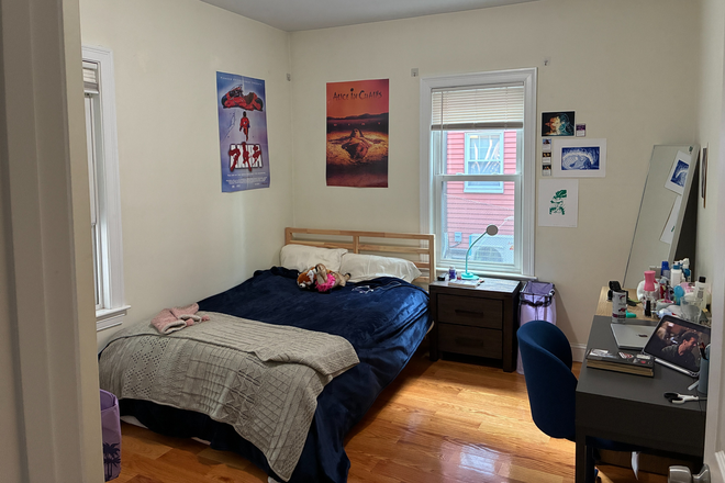 Bedroom - note that the Bed is full sized! - Clean and Comfortable 4 Bed/2 Bath Apartment in Walking Distance to Red Line T Stations