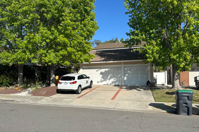 Photo - Room for rent in a stunning home