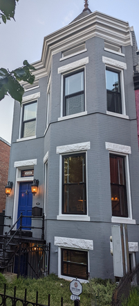 Outside Front Facade - ONE BEDROOM - CAPITOL HILL