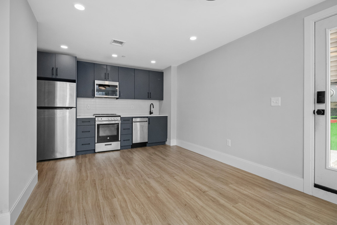 Call NOW for showings! 617-236-8600 - SUMNER ST - JEFFRIES POINT 3BR NEAR MBTA BLUE LINE, MAVERICK FOR *9/1/2026* W/ 2 BATH, W/D IN UNIT! Apartments