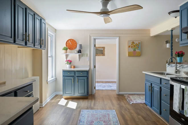Kitchen - BEAUTIFULLY UPDATED 4 BED 2 BATH HOUSE NESTLED ON A QUIET STREET IN OLD NORTH END