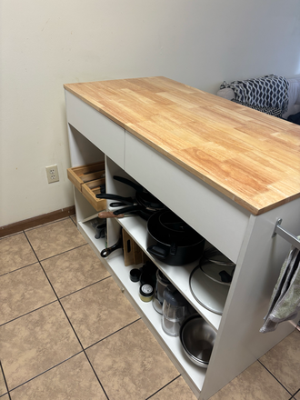 Kitchen Utensils - Littleton House