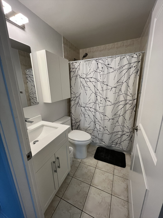 Bath Room - Furnished Bedroom in a 2-Bedroom Condo for Rent - Mississauga City Centre