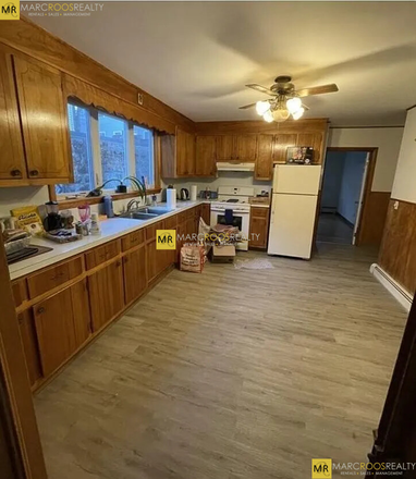 Call NOW for showings! 617-236-8600 - OTIS ST - 3BR/1BA IN EAST CAMBRIDGE W/ LNDRY IN BLDNG, EIK, LRG BDRMS, UPDATED BATH FOR *9/1/2025*
