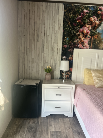 Small Refri - Complete Room in a Country HOUSE