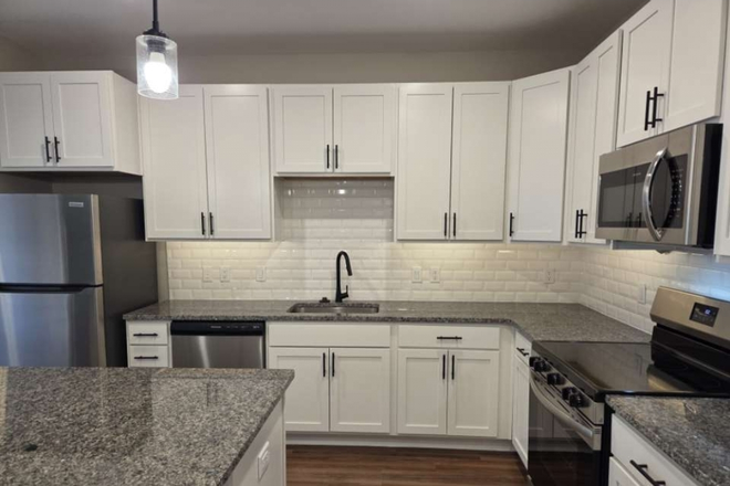 Kitchen - Subletting 1 Room in 2 BR Apartment with male roommate -- Governor's at North Henry