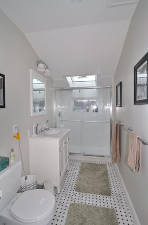 Bathroom 2 - Convenient location walking distance to Boston College Triplex