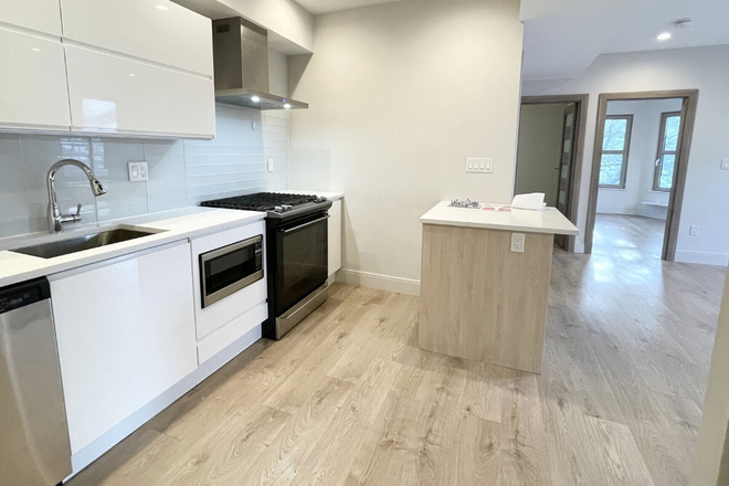 Kitchen - Apartment