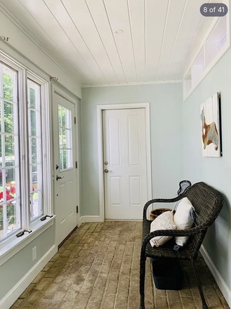 Mudroom - High End & Renovated House Seconds From Campus
