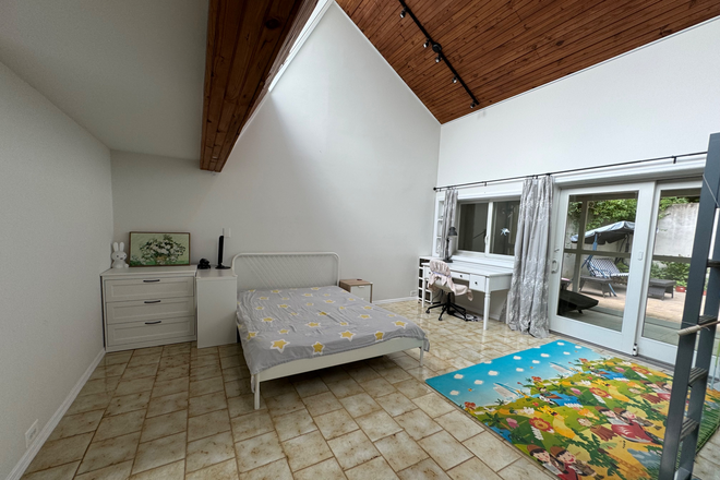 Bedroom - Summer:Furnished 3BR home-State Rd-Princeton