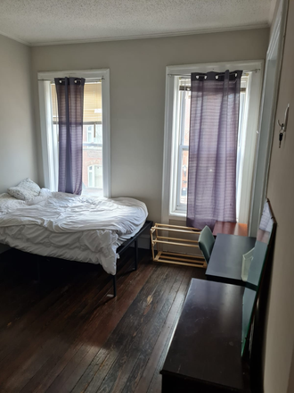 Bedroom - Private Bedroom in 4 Bed, 1 Bath Apartment For Spring Semester – Sublease Available!