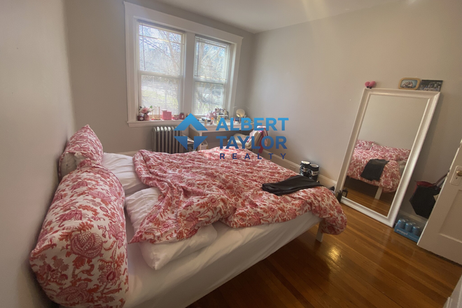 Bedroom #2 - Renovated 3 Bed 1 Bath on Freeman Street!!
