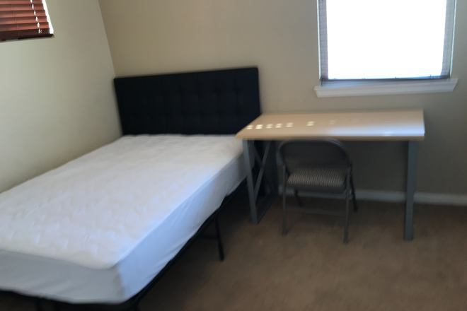 Bedroom - Fully furnished bedroom with shared bath. House