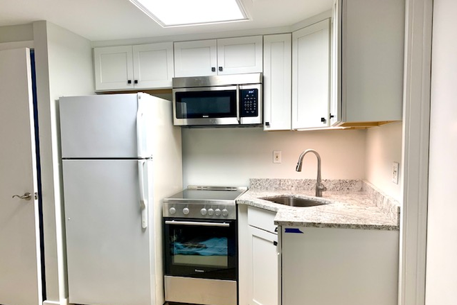 Kitchen - New studio apartment (available to a medical student or grad student, 10 minutes from UVM