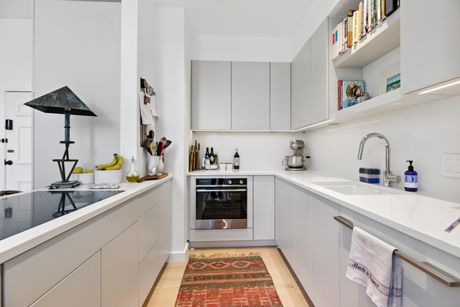 Kitche - Colonial Lake Pied-à-terre Condo