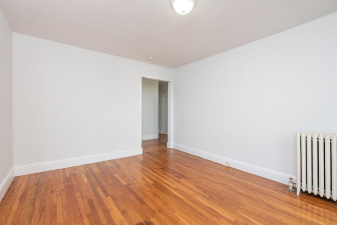 Visit [web address removed] - Sunny 1 bedroom with heat included, in handy location across from HMS Apartments