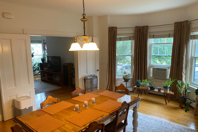 dining - Huge  first floor 2 bed unit or uses as a one bed/office Apartments
