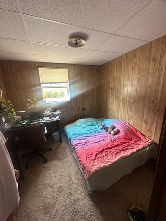 Bedroom - Sherrill plaza