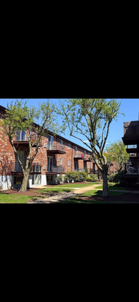 Building - 1 bedroom, 1 bathroom apartment for rent with 2 assigned parking spots