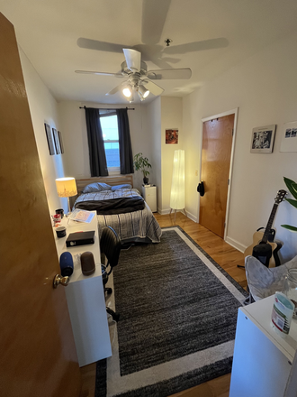 Bedroom - 620 Church St. Apartment