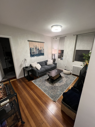 2 - NORTH END – SEPT 2025 2&3 BR  🏡 Updated Kitchen & Bath! 🔥 Heat Included! 🧺 Laundry On-Site Apartments