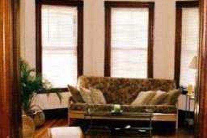 Living Room - Dec or Jan thru May 31 Util Included - Lovely Furnished Bedroom in 2 Bdr House - Util incl)