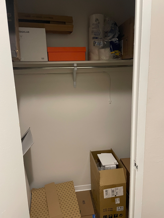 Entryway closet - Broadview Apartments