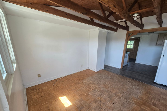 Photo - Lenoir 3/1 Close to J.E. Broyhill Park House