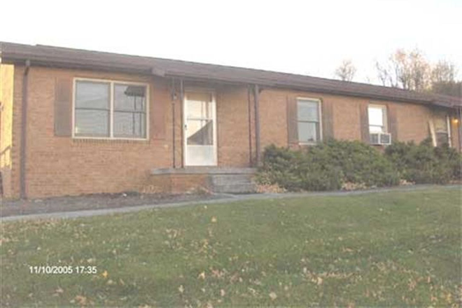  - 2 Bedroom 1 Bath Duplex