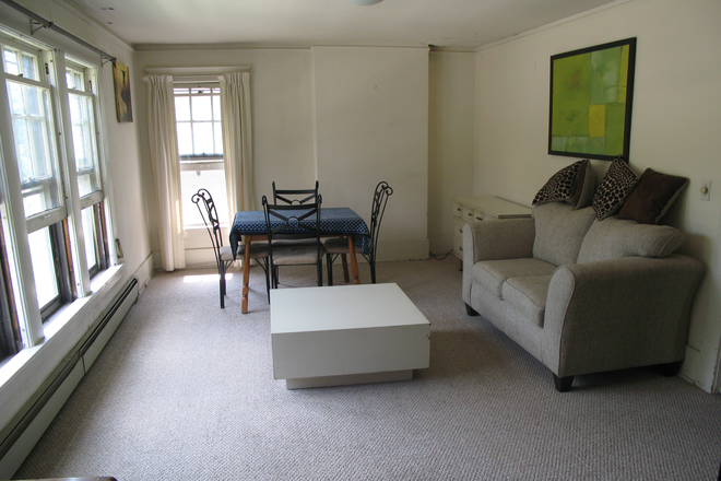 living room 2nd floor - Large apartment, all utilities included, free laundry, parking, 3 blocks from campus