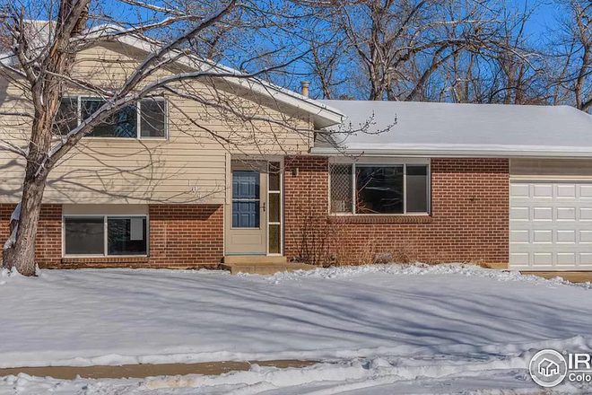 Outside - One bedroom shared bath in single family home