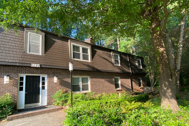 front door - Harwood Condominium