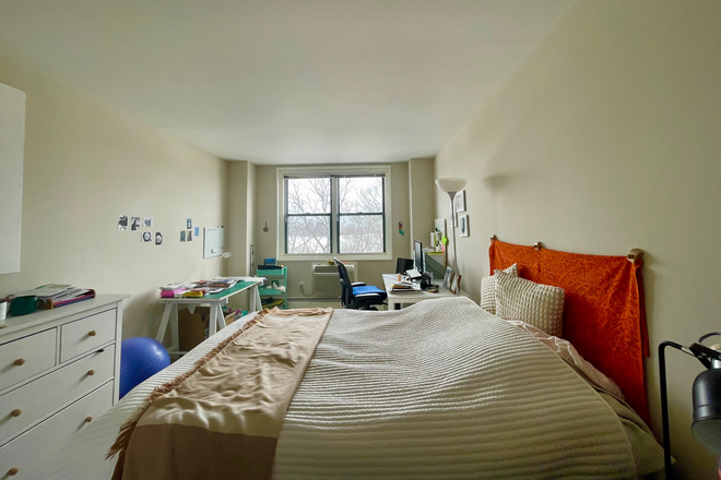 Bedroom - Parkside Place Apartments