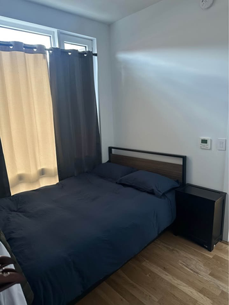 BedRoom - Private Room in Brooklyn Luxury Apt – 25 min to NYU / Gym / Rooftop